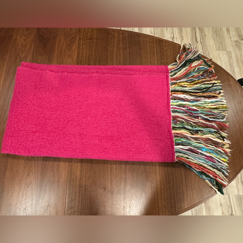 Hot pink Merben Mohair Throw with fringes